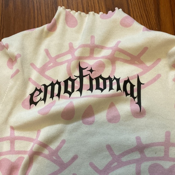 Forever 21 EMOTIONAL pink eye turtle neck - Picture 4 of 4
